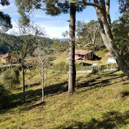 Um Lugar Para Curtir, Descansar E Amar! Campos do Jordão Exteriör bild